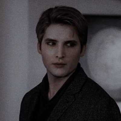 Carlisle Cullen thumbnail