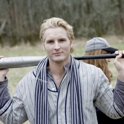 DR. CULLEN thumbnail