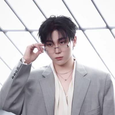 Seungkwan thumbnail