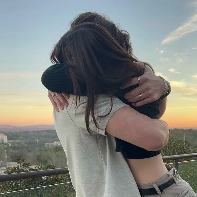 How do we go from friends to boyfriends thumbnail