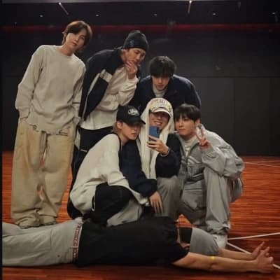 BTS  thumbnail