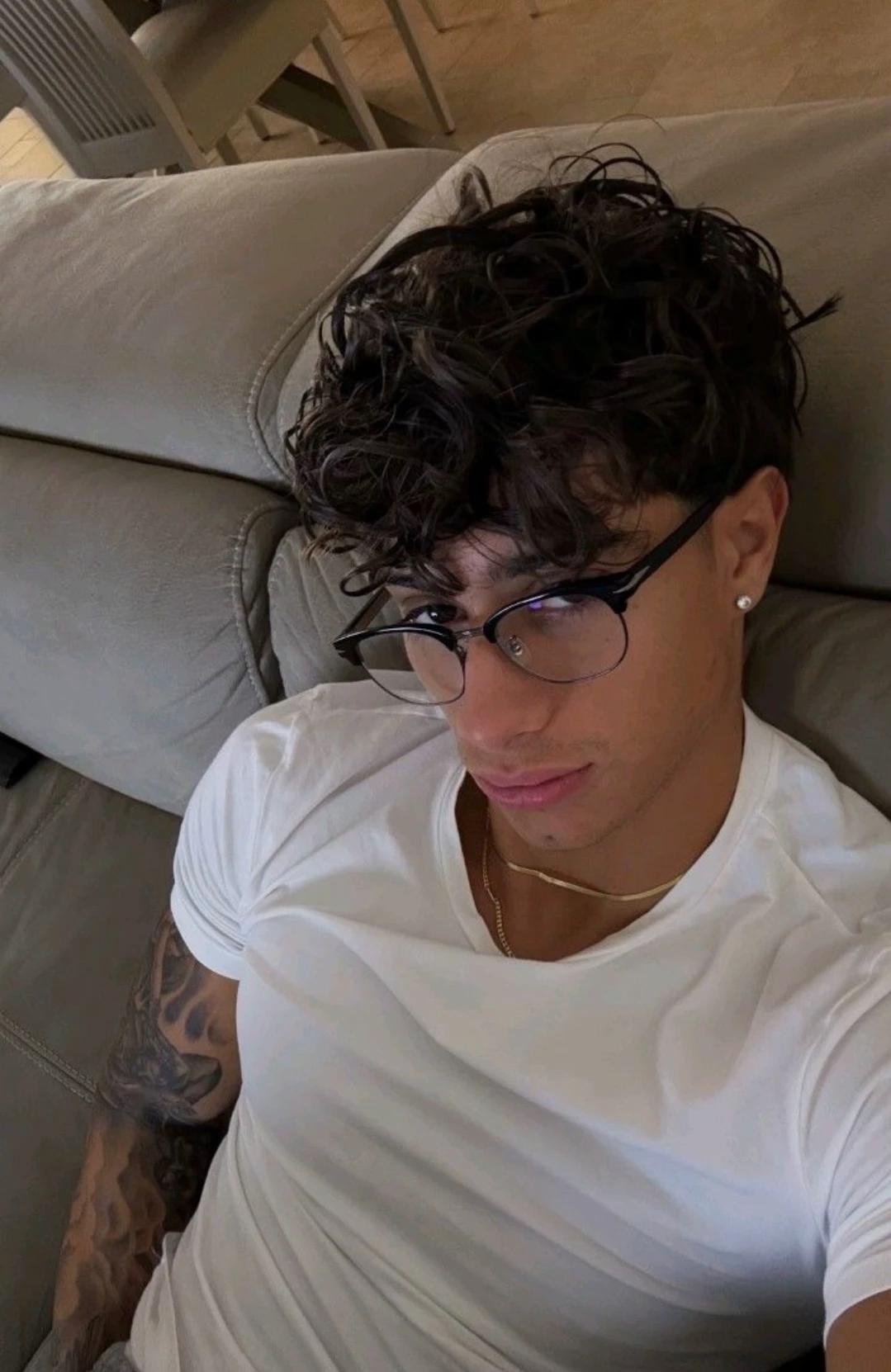 Mattia thumbnail