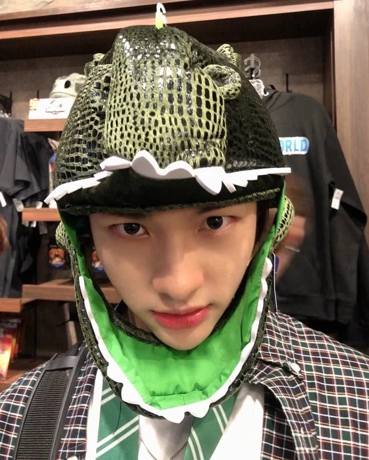 HYUNJIN thumbnail