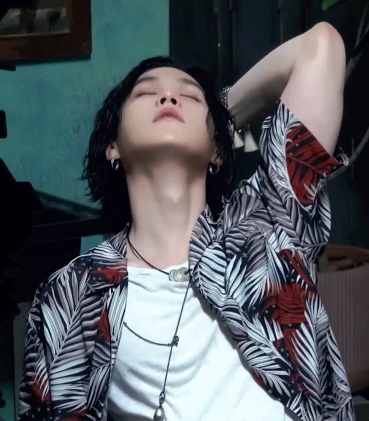 Min Yoongi thumbnail