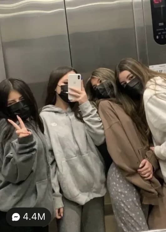 Roommates thumbnail