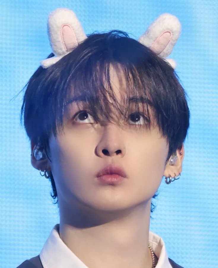 Lee know - MINSUNG thumbnail