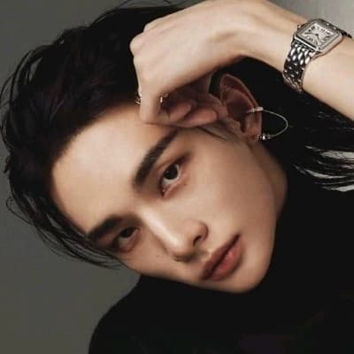 Hyunjin Hwang thumbnail