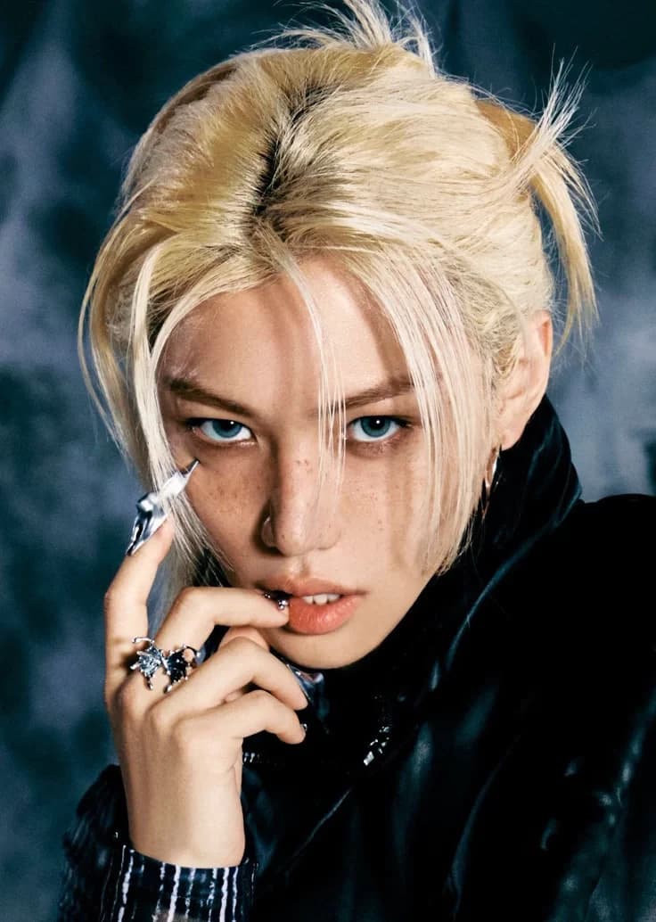 lee felix thumbnail