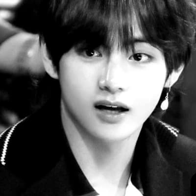 Kim Taehyung thumbnail