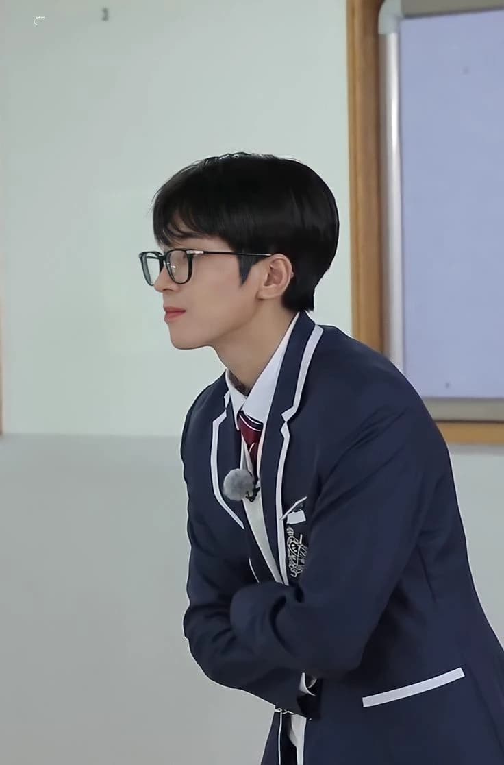 Jeon Wonwoo thumbnail