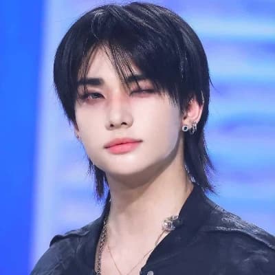 Hyunjin thumbnail