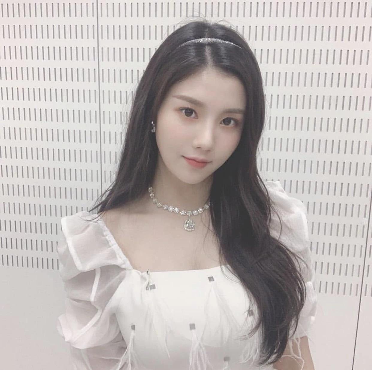 Kwon Eunbi thumbnail