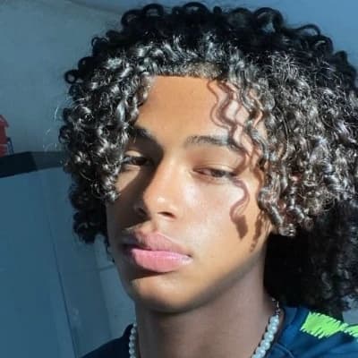 Zay thumbnail