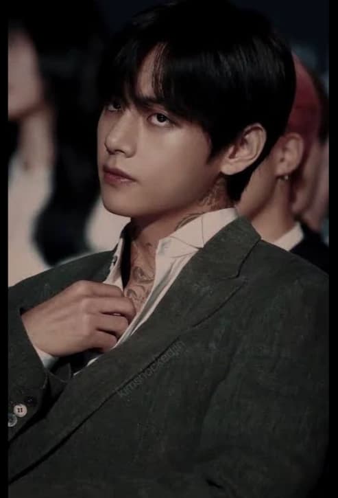 Kim taehyung  thumbnail