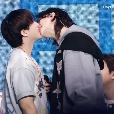 Changbin and Hyunjin thumbnail