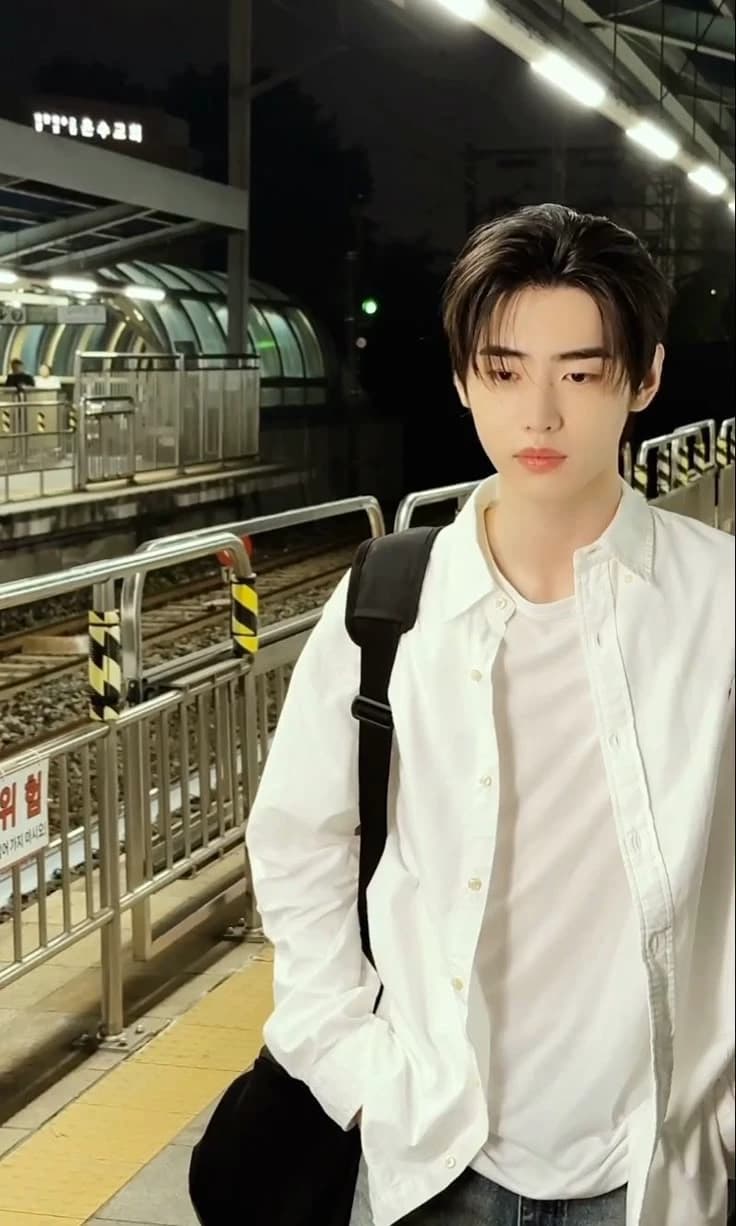Park Sunghoon thumbnail