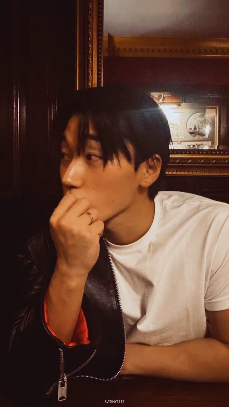 Choi San thumbnail
