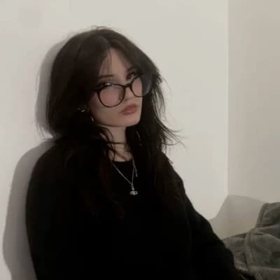Evelyn Thorne thumbnail
