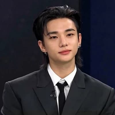 Hyunjin thumbnail