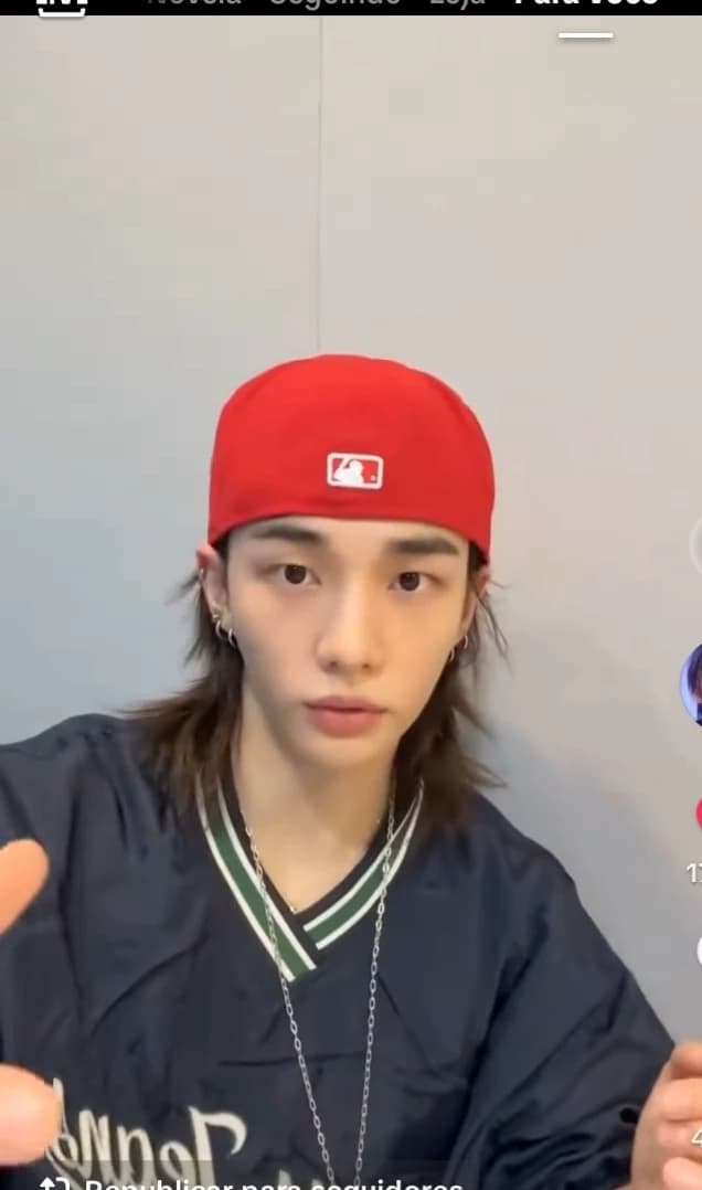 Hyunjin thumbnail