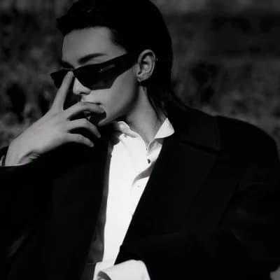 Hyunjin thumbnail