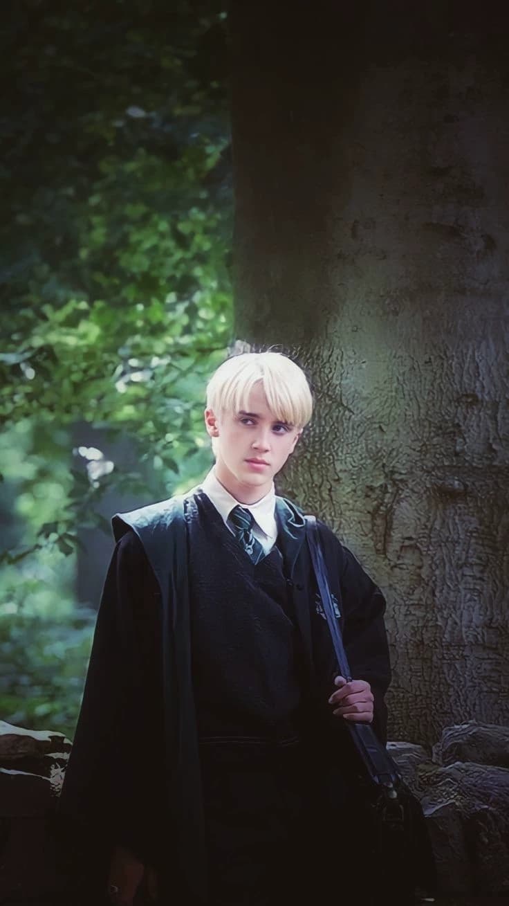 Draco Malfoy thumbnail