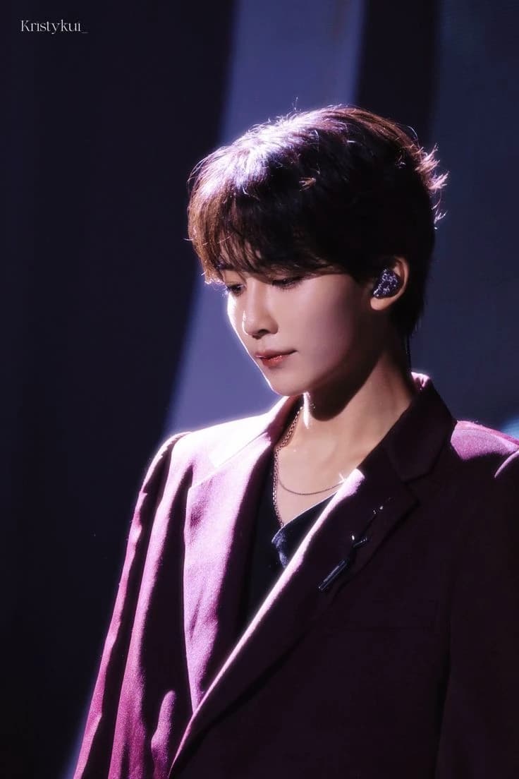 Yoon Jeonghan thumbnail