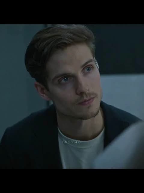 Christopher Bosch thumbnail