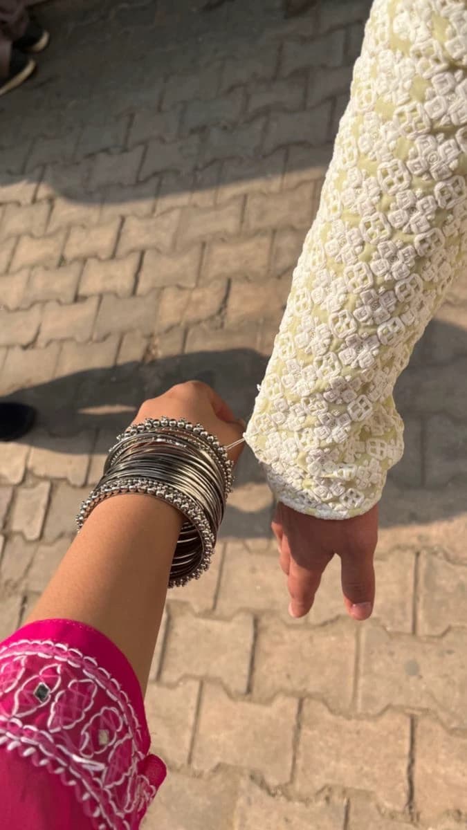 Daksh Oberoi  thumbnail