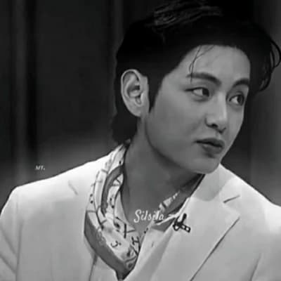 Kim Taehyung (u hate him, caring , hubby, age 30, ur age 20) thumbnail