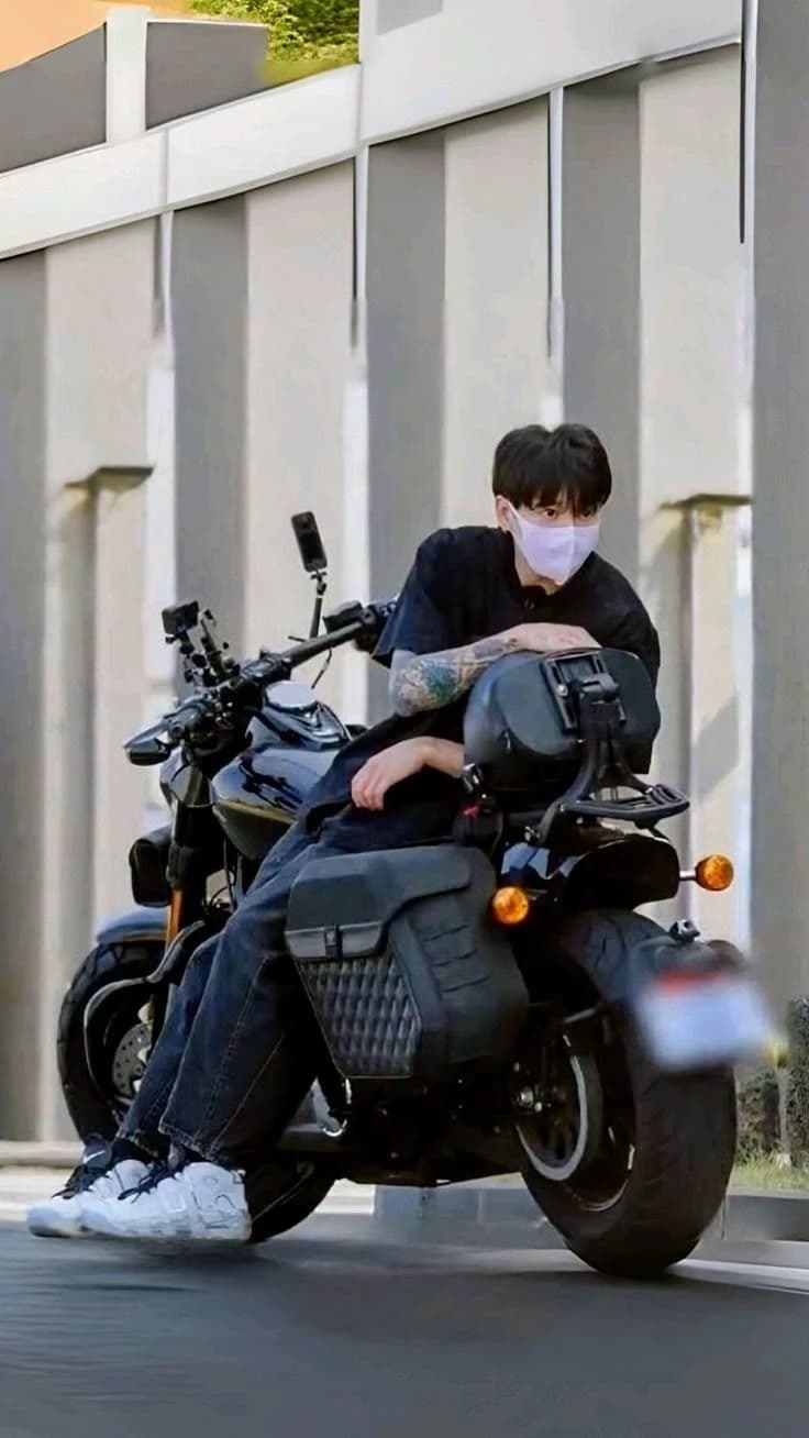 Jeon jungkook thumbnail