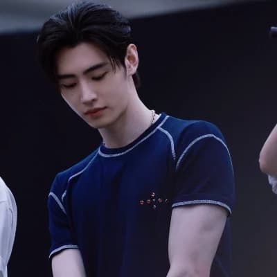 Sunghoon thumbnail