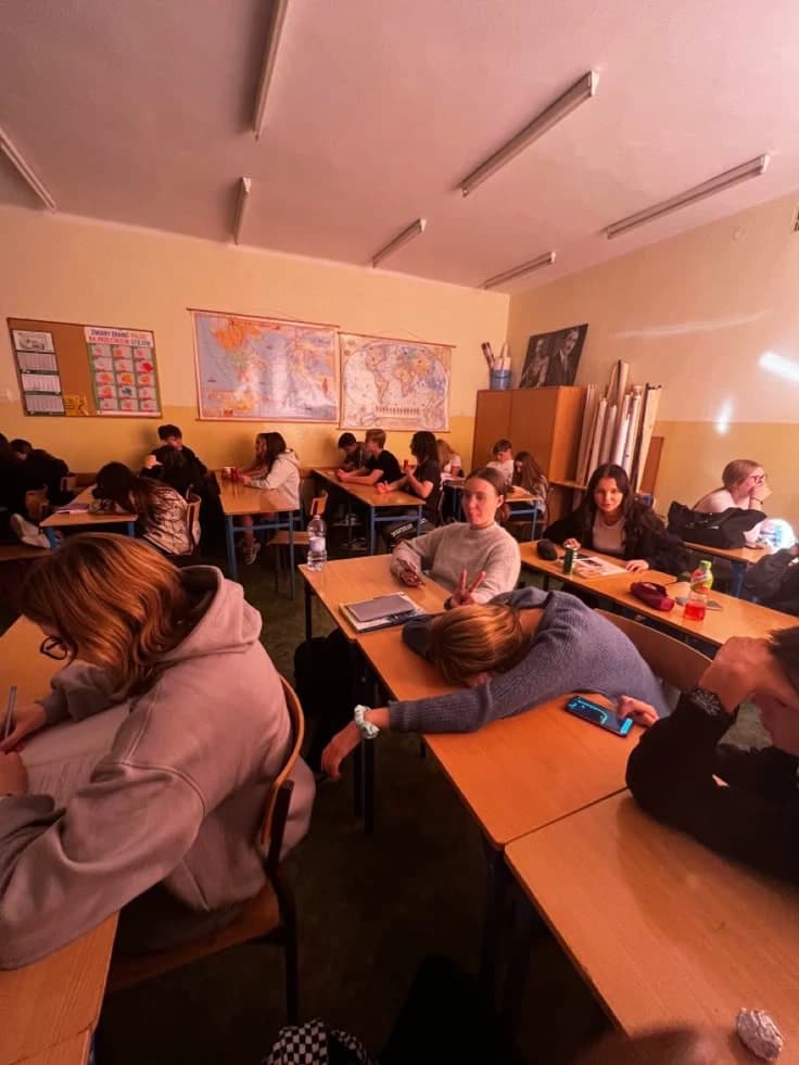 \\You're new in class/ thumbnail