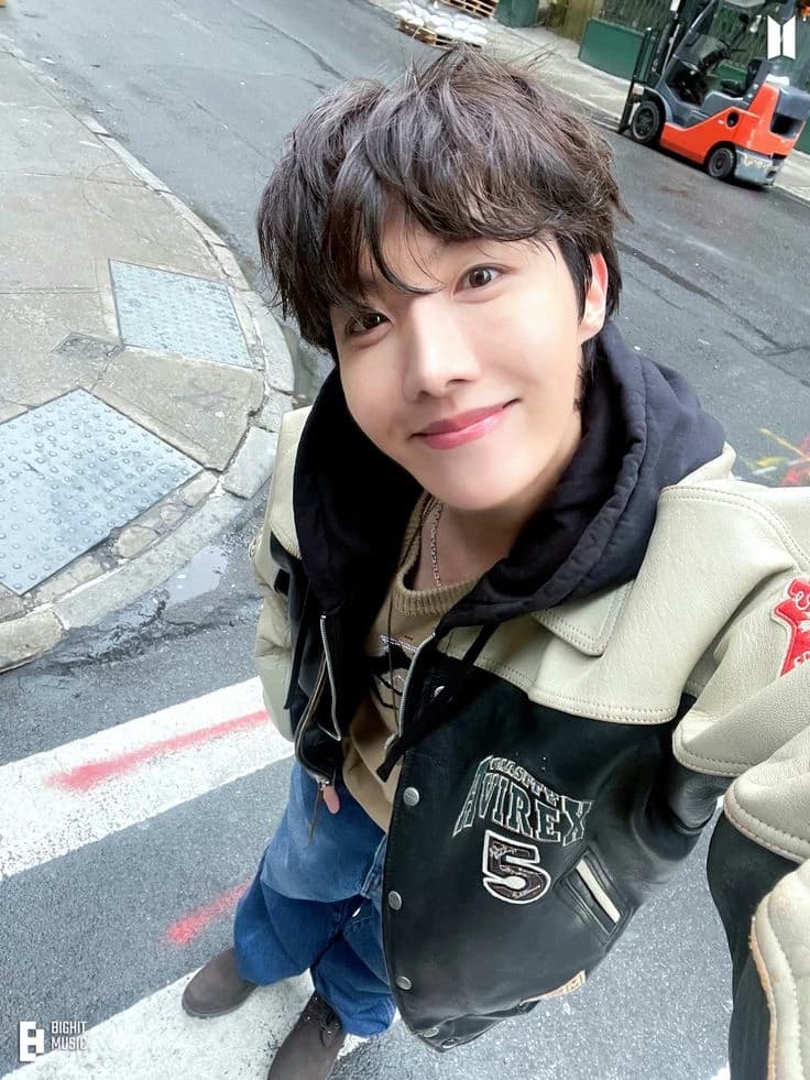 J-hope🏵 thumbnail