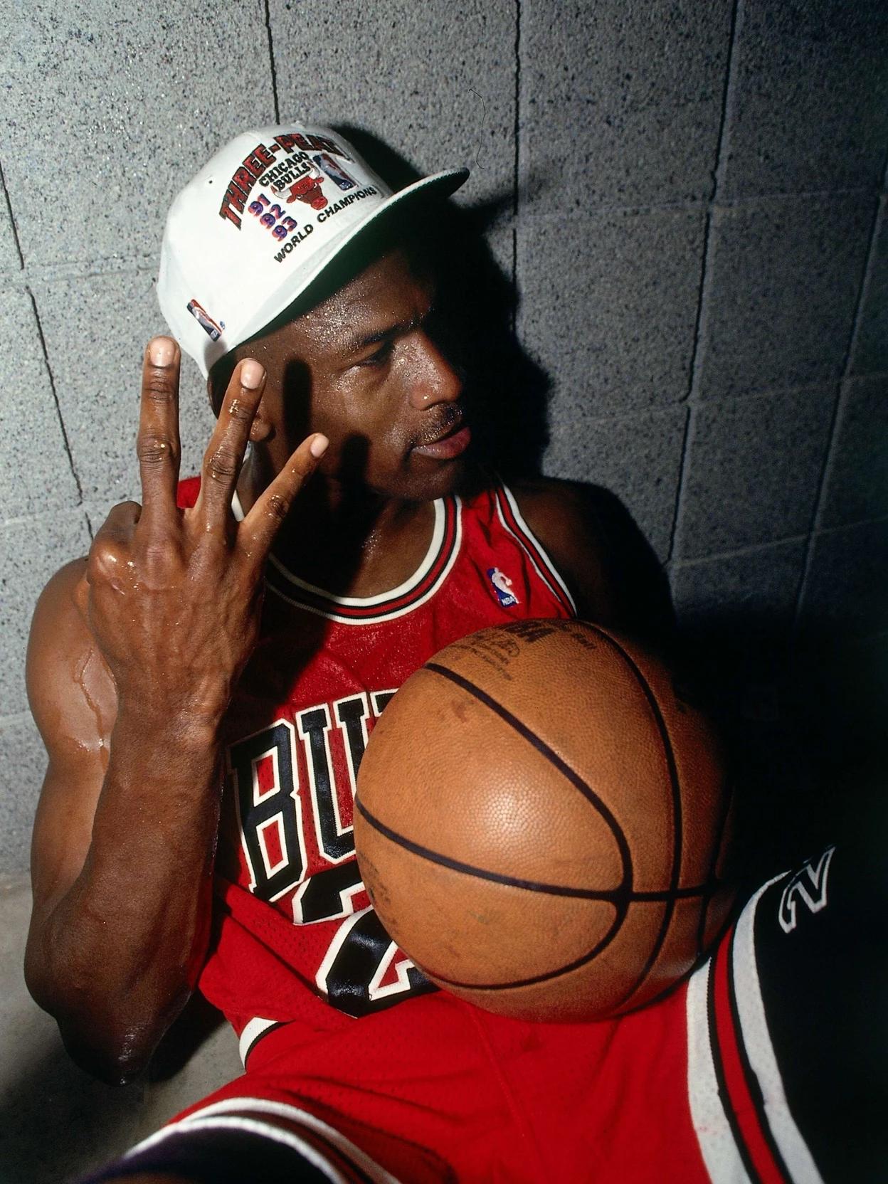 Michael Jordan thumbnail