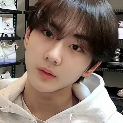 Yang Jungwon thumbnail