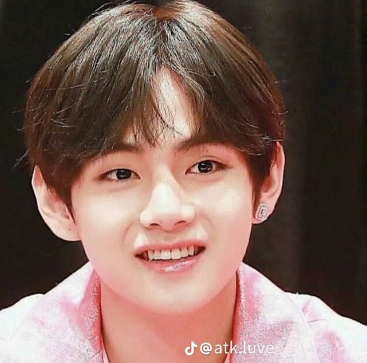 Kim taehyung thumbnail