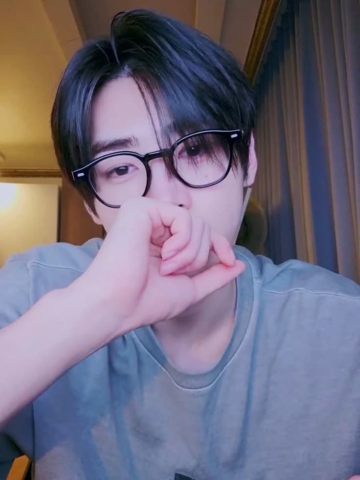 Park Sunghoon thumbnail