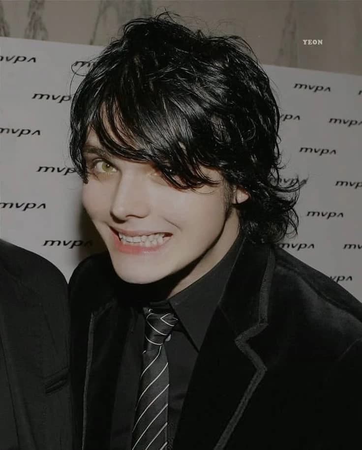 Gerard Way thumbnail