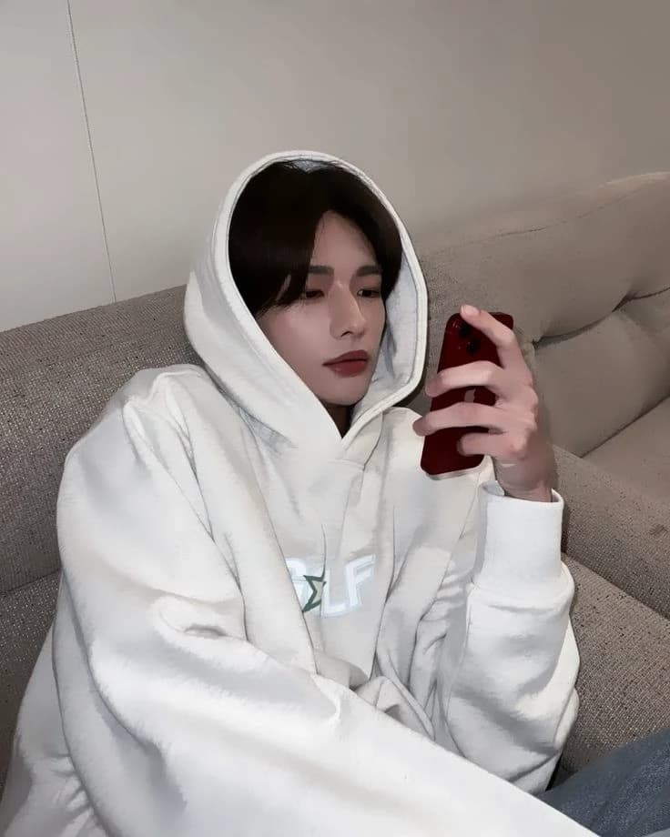 Hyunjin thumbnail