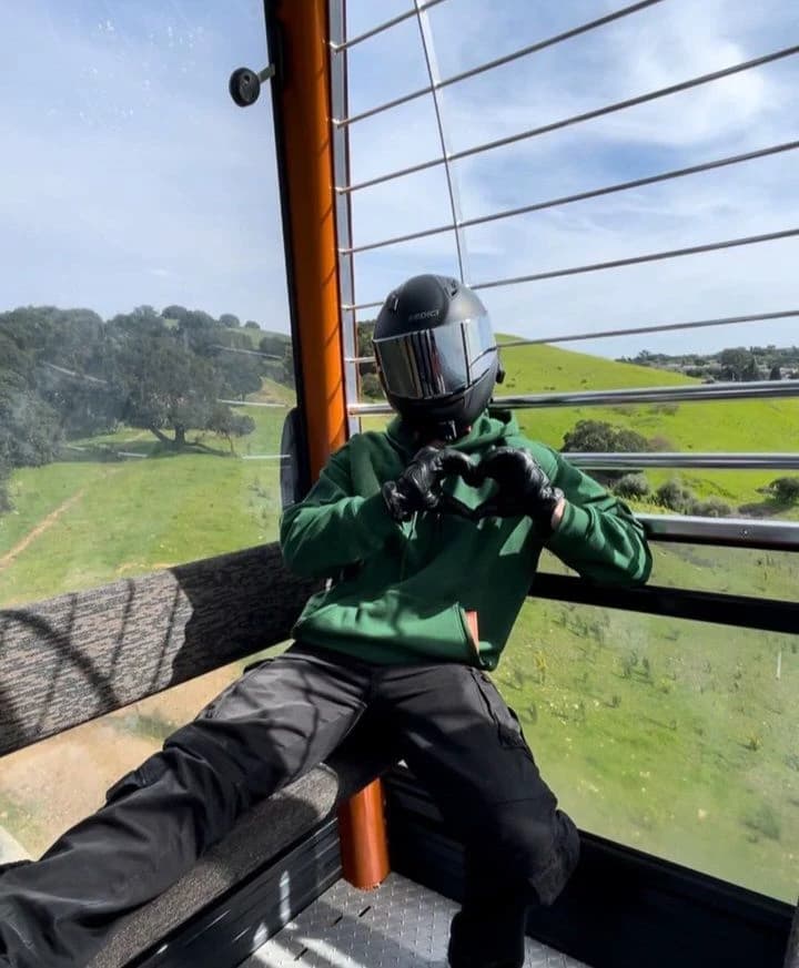 Aushen Rides thumbnail