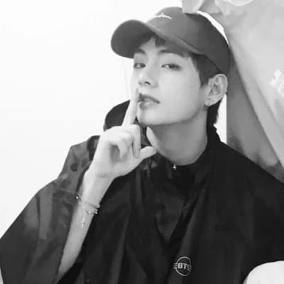 Kim Taehyung thumbnail