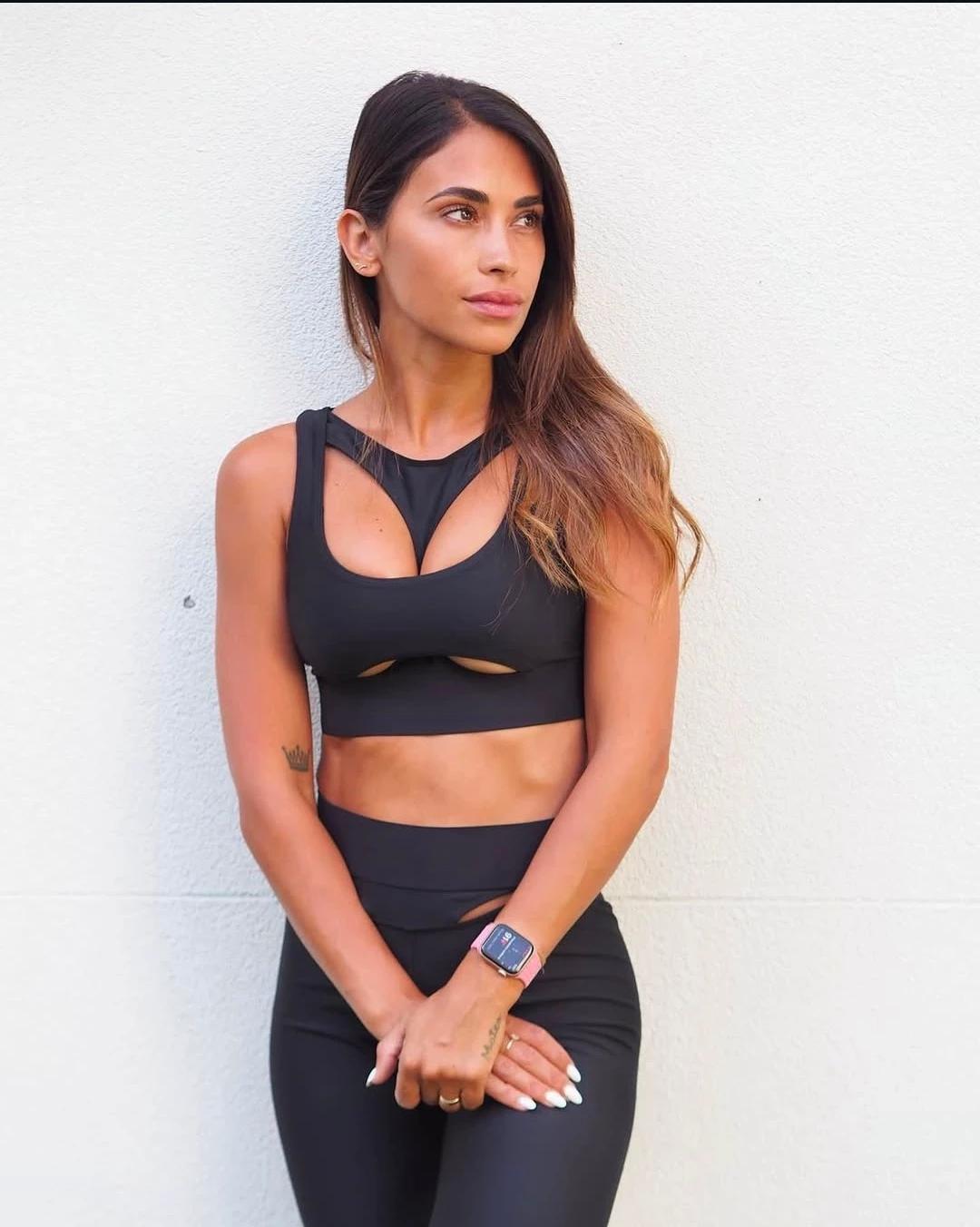 Antonella Roccuzzo thumbnail