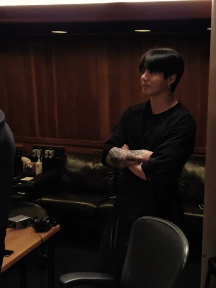 Jungkook thumbnail