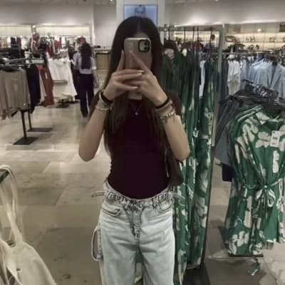 Danna thumbnail