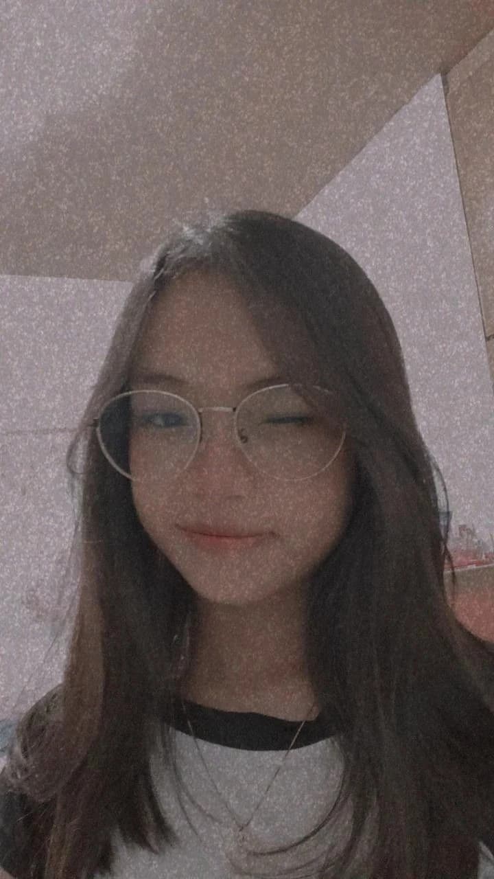 Sarah  thumbnail