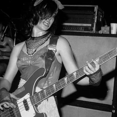 Kira Roessler thumbnail