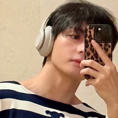 Taehyung ♡ thumbnail