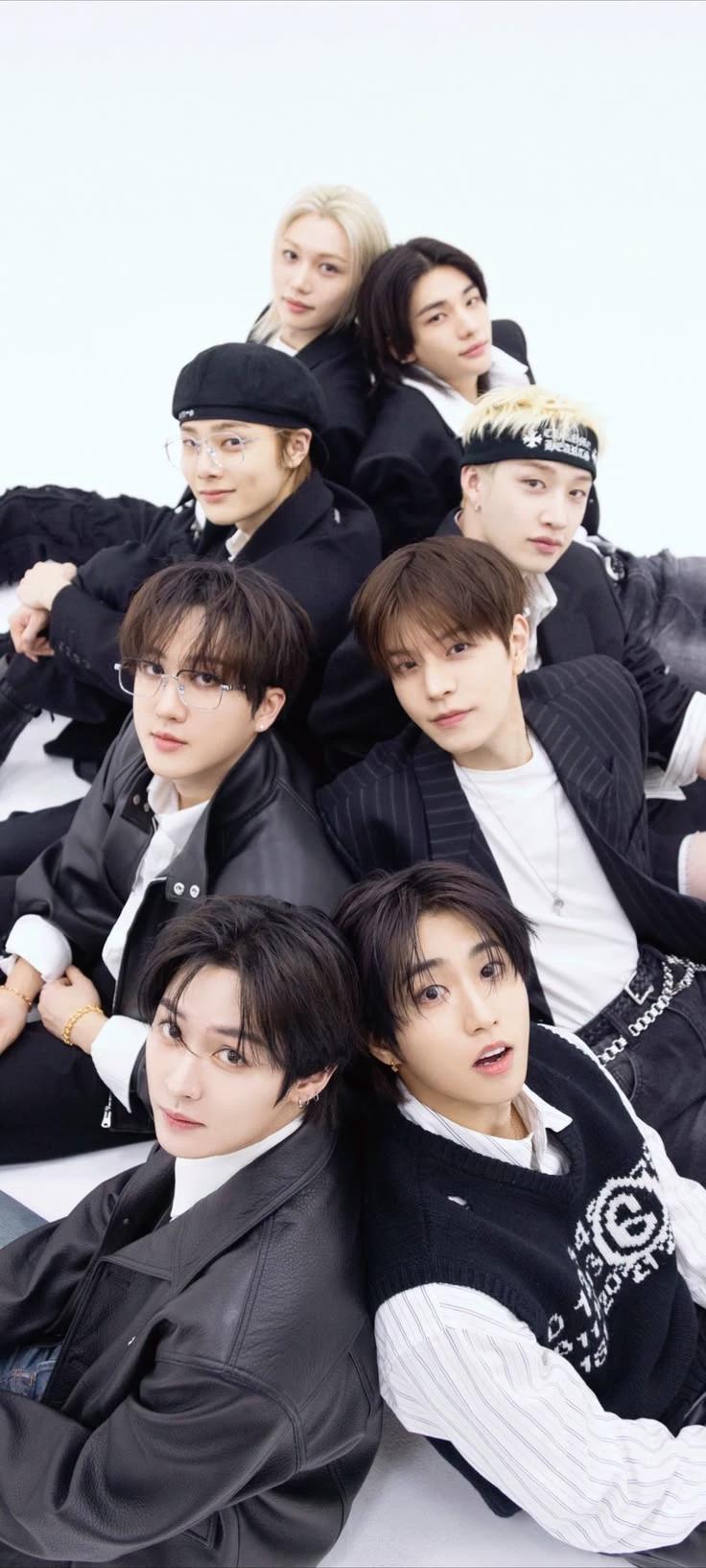 Stray kids (mostoha tesóid) thumbnail