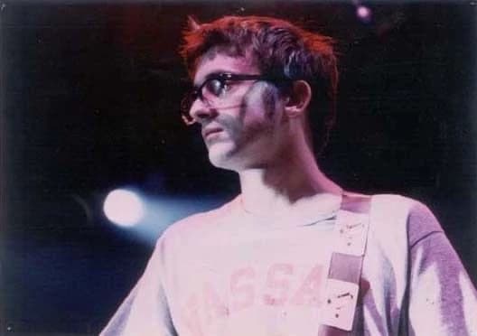 Graham Coxon thumbnail